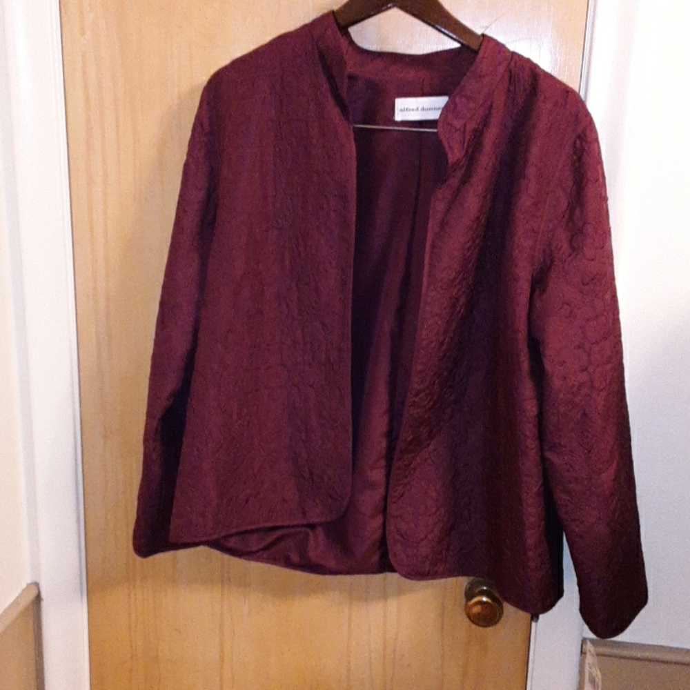 Alfred Dunner plum color blazer size 10
